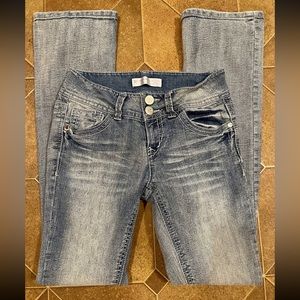 No Boundaries boot cut jeans